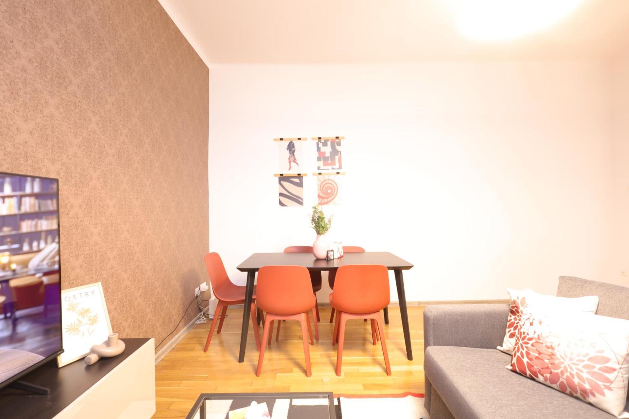 Ruby With Patio Appartement